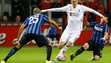 Фиорентира свали на земята Интер