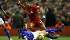 Стърлинг близо до нов договор с Ливърпул