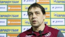 Петър Хубчев чукна 53 години!