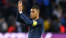 Мбапе не става за капитан на Франция