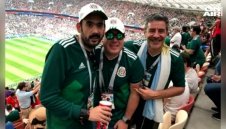 Трогателна история: Почернен мексиканец е на световното в памет на семейството си + ВИДЕО