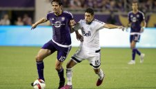 Кака не включи Меси в своя Дрийм тийм