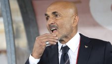 Спалети: Ще бъдем друг отбор срещу Украйна