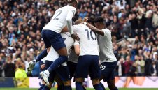 В Тотнъм ще си поделят 3,5 милиона, ако завършат в Топ 4