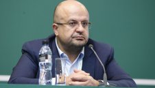 Член на Изпълкома на БФС напусна заседанието минути след началото му