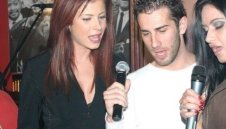 Неуморен: Саката заби известна телевизионерка + СНИМКА