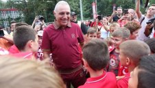 Стоичков стана чичо на близнаци