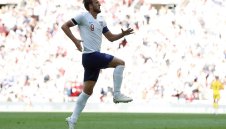 ОФИЦИАЛНО: Хари Кейн остава още 6 години в Тотнъм