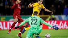 Ливърпул няма да маха Миньоле