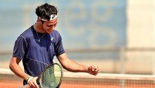 Браво! Наш тенисист завоюва титла в Анталия