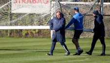 Неочакван проблем за Мъри Стоилов и Левски