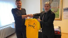 В Левски няма да режат заплатите