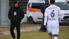 Бабангида от Камерун е пред договор с Хебър