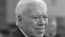 Почина един от най-елегантните тенисисти на всички времена