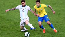 Меси: Ако мога, ще помогна на футбола в Аржентина