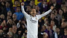 В Испания: Модрич се разбра с Реал