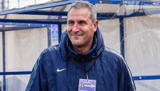 „Армията“ не обича Херо и той нея също