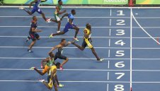 Болт го направи отново на 100 метра