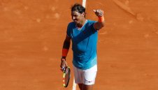 Аларма: Безпощадният Надал размаза Баутиста-Агут и чака Гришо