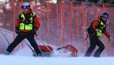 Хеликоптер откара Петра Влъхова в болница след лошо падане 
