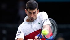 Елиминираха Джокович в Дубай и свалиха сърбина от върха