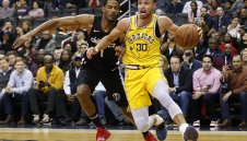 Къри и Уориърс набират скорост