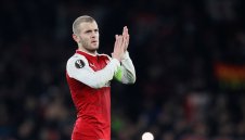 Арсенал дава нов шанс на Уилшър