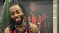 Избраха американец с бг паспорт за най-полезен играч на кръга в Евролигата