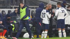 Клуб в криза: Тотнъм взе щафетата от Челси