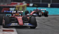 Във Ферари замазаха напрежието след случилото се в Маями