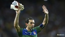 Буфон: Шапки долу за Испания