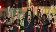 Кайзерслаутерн не е Аталанта: Байер грабна Купата на Германия