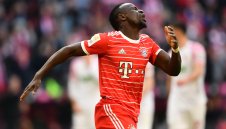 Феноменът Мане още търси мястото си в Байерн