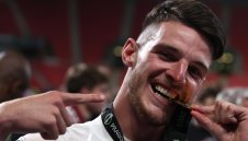 Рекордният трансфер е близо: Райс минава прегледи в Арсенал