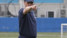 Треньорска драма на "Герена": Петър Хубчев е аут от Левски. Намериха му заместник