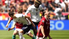 Приеха капитана на Унгария в болница