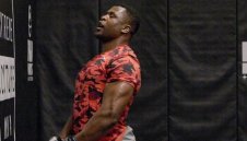 Нгану избяга от UFC и май ще се „изпържи“