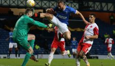 Бой и расистки скандал в Лига Европа + ВИДЕО