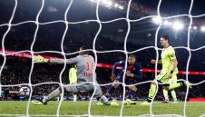 Треньорът на Лил: ПСЖ не ни даде да дишаме