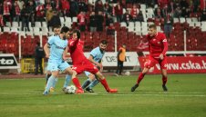 Елитни гърци нанесоха първа загуба на ЦСКА