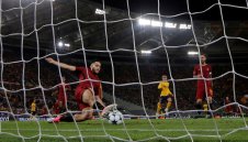 Рома връзва Манолас до дни 