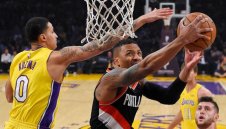 Лилард съсипа Лейкърс насред Ел Ей