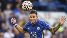 Барса опипва почвата около Саул