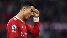 ОФИЦИАЛНО: Отложиха Брентфорд - Манчестър Юнайтед