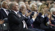 Хьонес: Байерн е уникален! Другите колоси не са като нас!