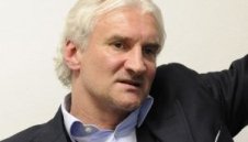 Руди Фьолер защитава Бундеслигата