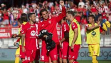 Монца отново мачка в Италия, Вальо Антон търка пейката