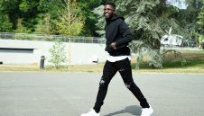 Паника в Барса, коляното на Юмтити е като на старец