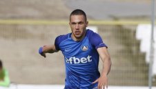 Левски иска 5 милиона за Стаси