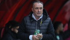 Треньорът на Берое ревна: Бихме се сами!